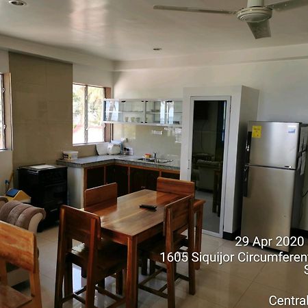 Tropicasa Siquijor Seafront Guest House Solangon Exterior photo