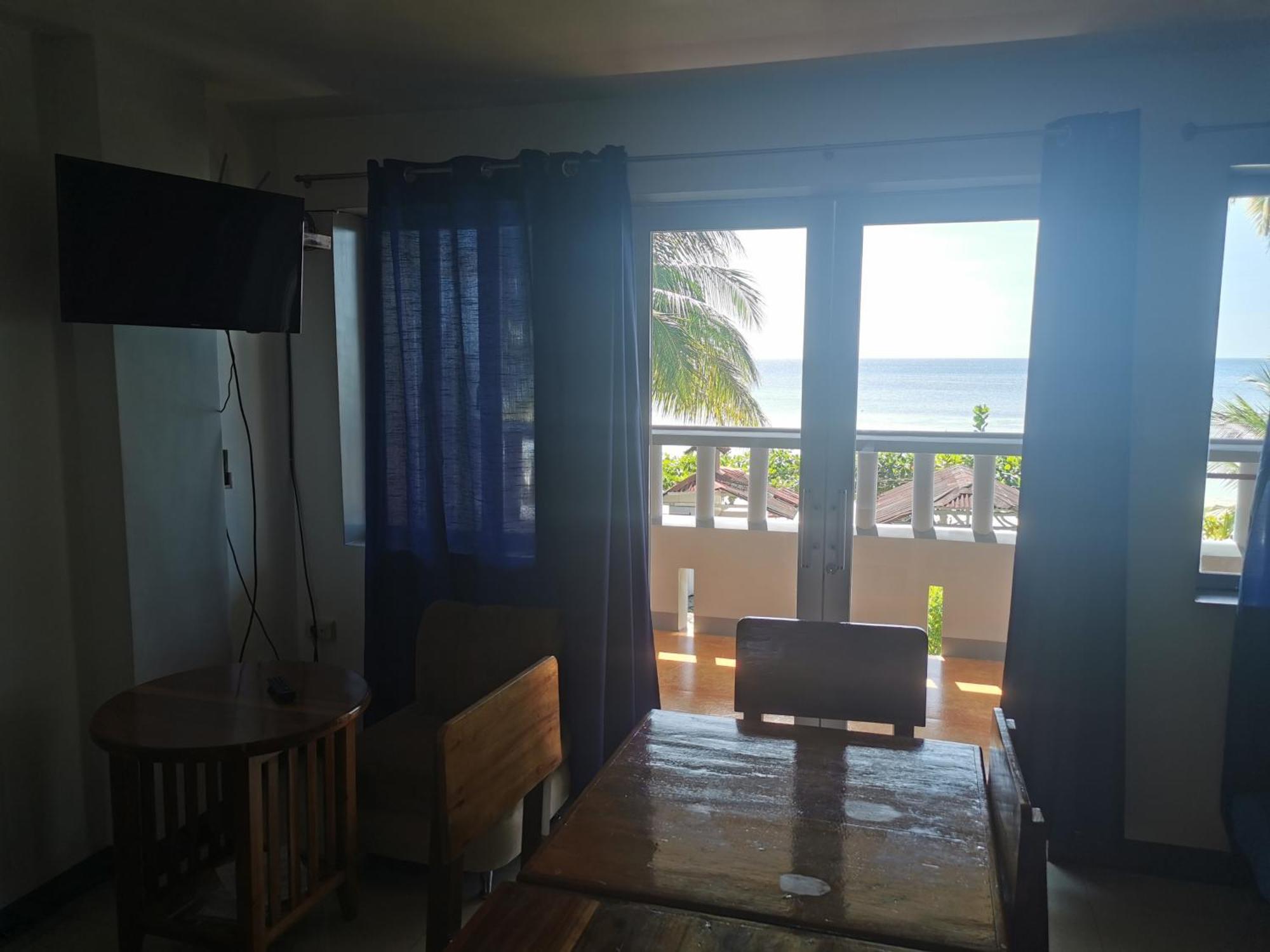 Tropicasa Siquijor Seafront Guest House Solangon Exterior photo